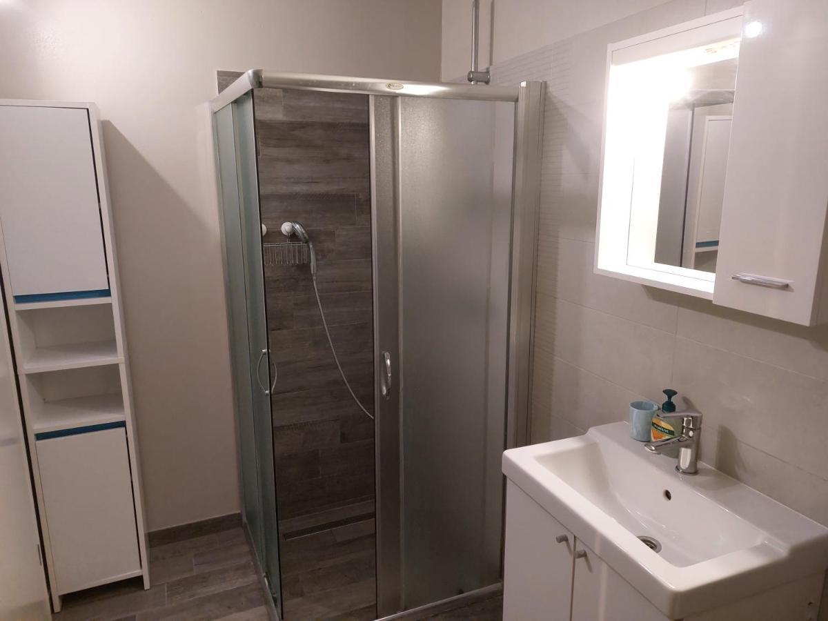 Apartmani Popovic Porec Bagian luar foto