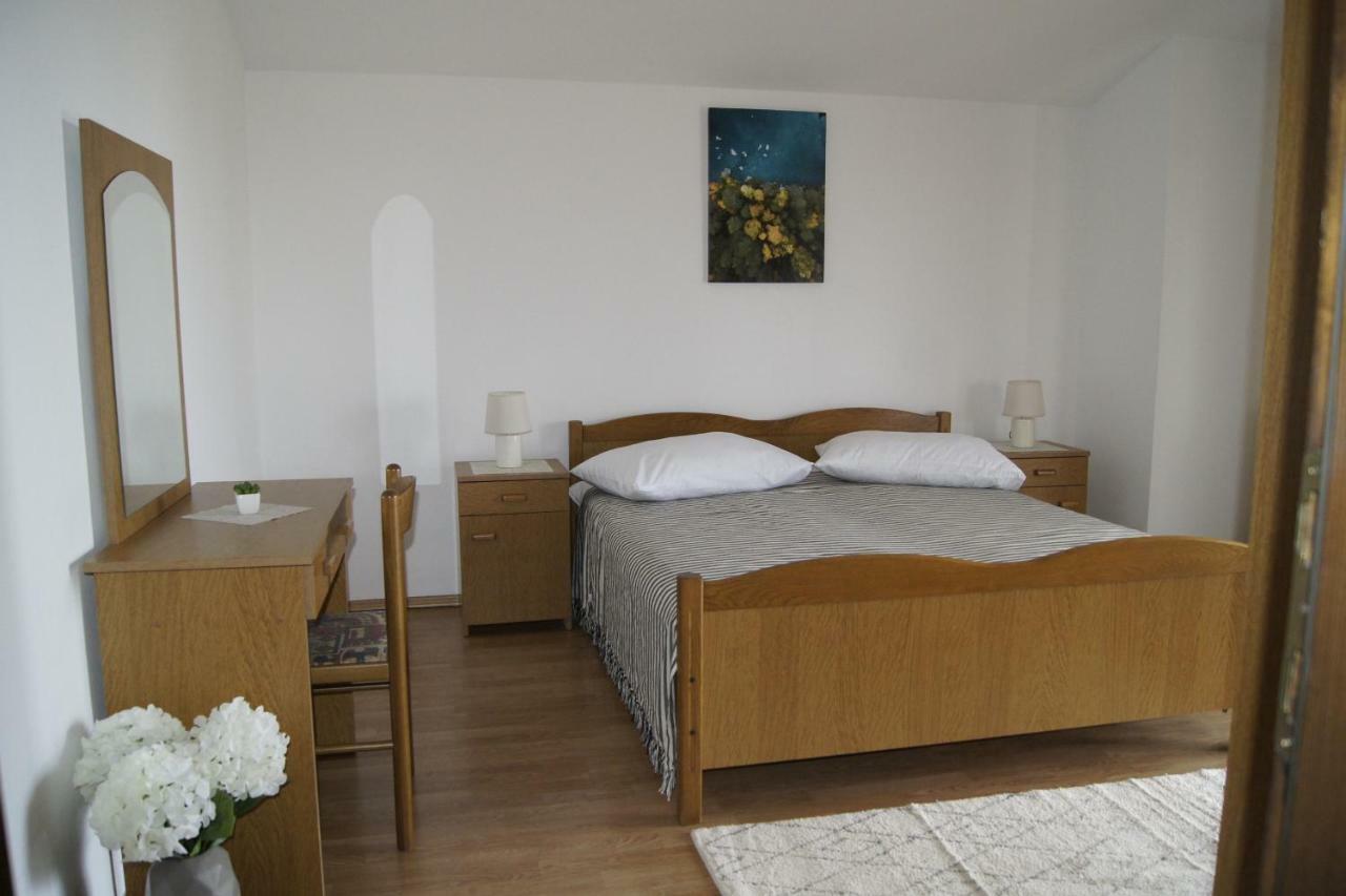 Apartmani Popovic Porec Bagian luar foto