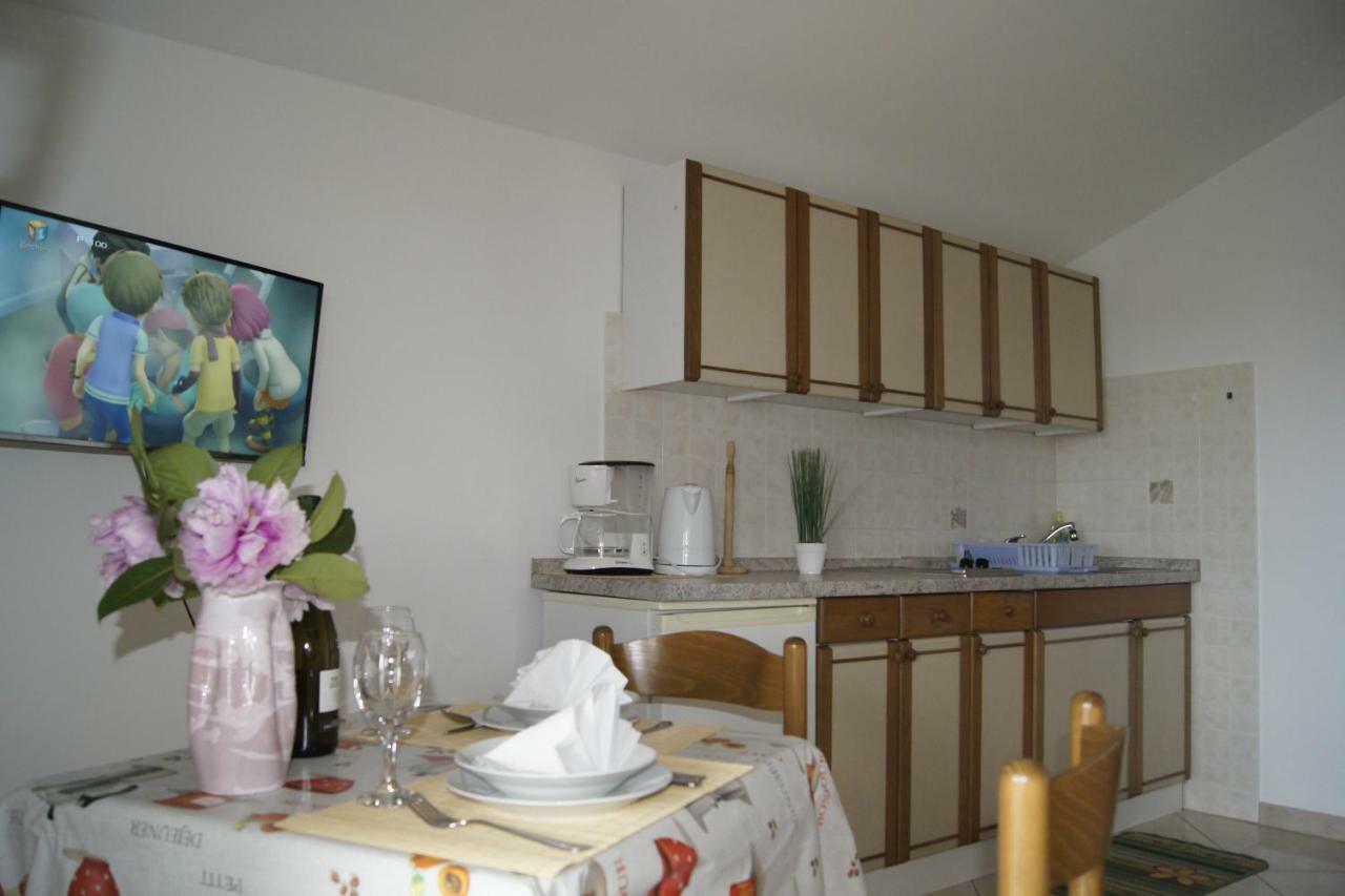 Apartmani Popovic Porec Bagian luar foto