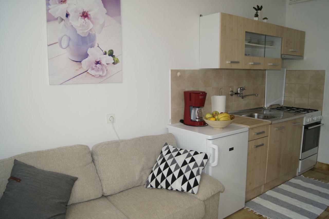 Apartmani Popovic Porec Bagian luar foto